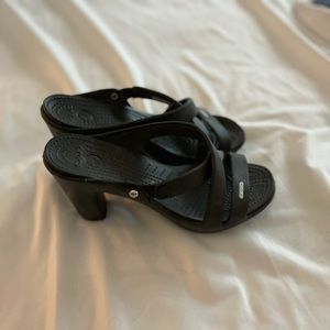 Black Croc heeled sandals, size 7